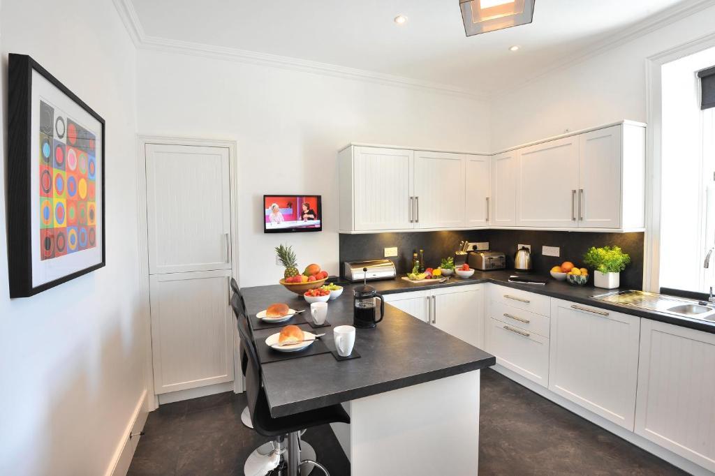 No. 41 Town House Villa Inverness Room photo